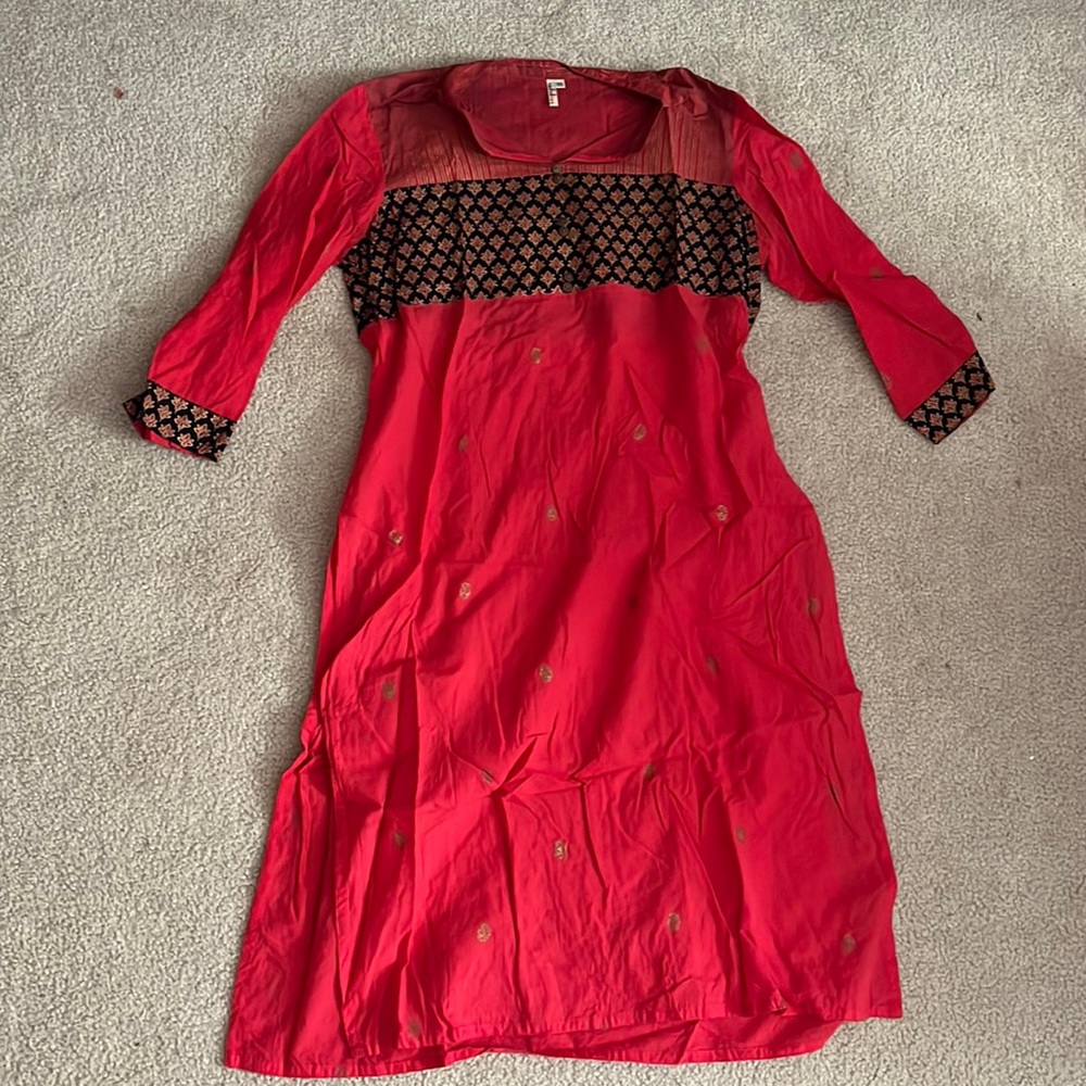 Red Kurta